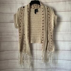 BKE Boutique Boho Cream Beige Chunky Crochet Sweater Cardigan Tassel Size M